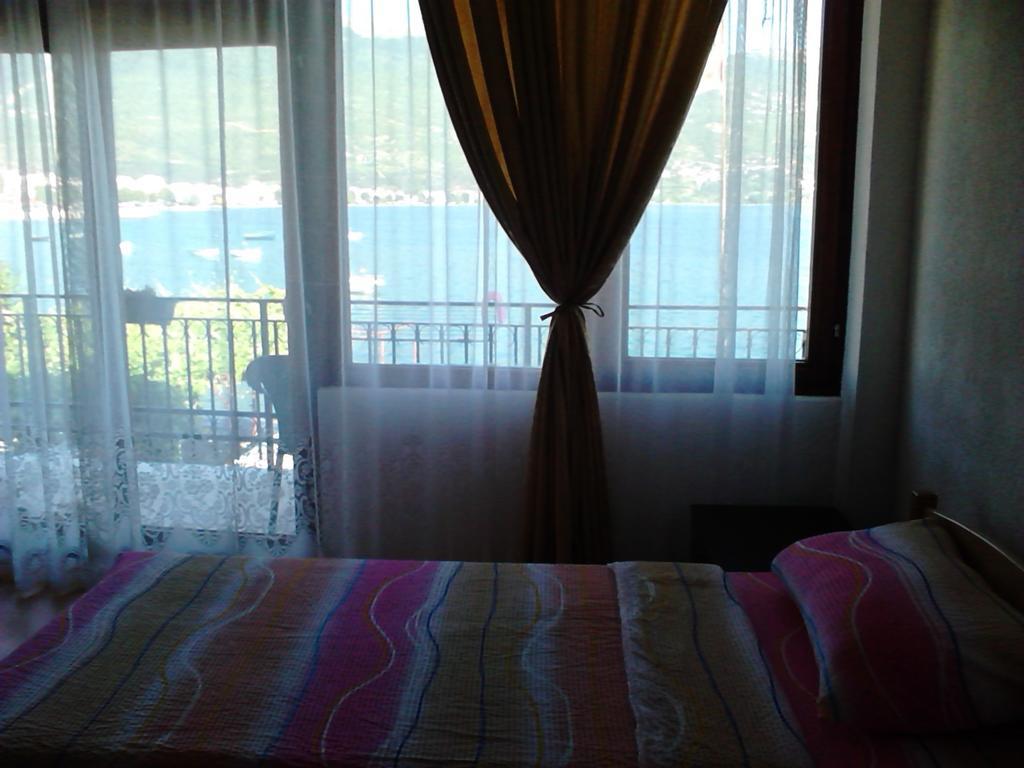 Beachfront Apartments Grunche Ohrid Bilik gambar