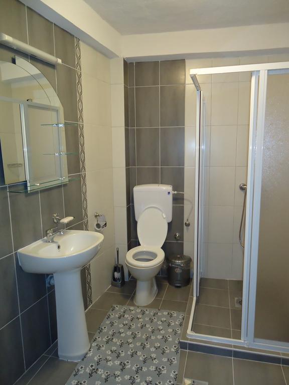 Beachfront Apartments Grunche Ohrid Bilik gambar