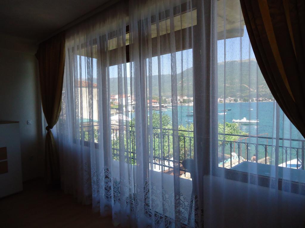 Beachfront Apartments Grunche Ohrid Bilik gambar